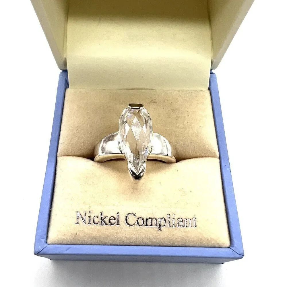 Newbridge Silverware Silver Plated Nickel Free Sparkly Cubic Zirconia Ring Sz 7